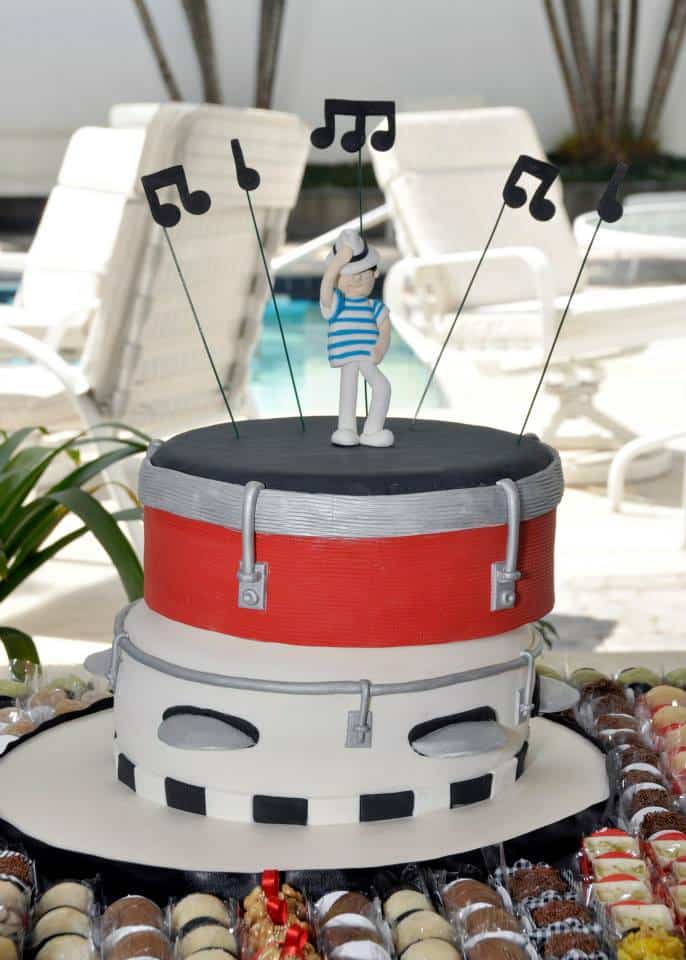 Bolo de Aniversário para Adulto - 9