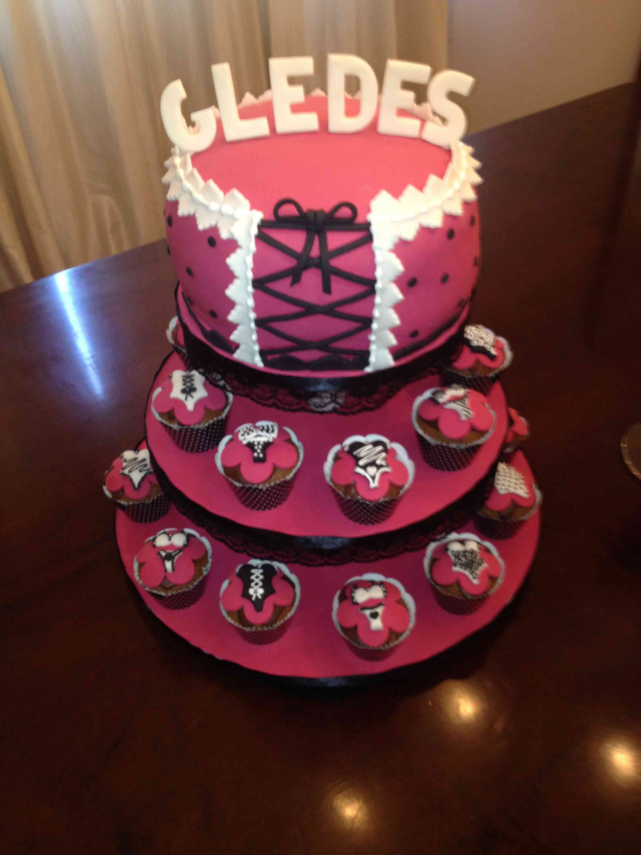 Bolo de Aniversário para Adulto - 15