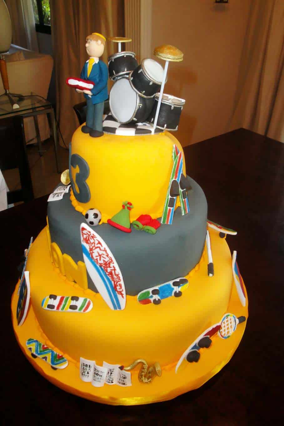 Bolo Infantil Personalizado - 11